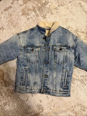 Zara Light Blue Denim Jacket with Cream Sherpa Collar
